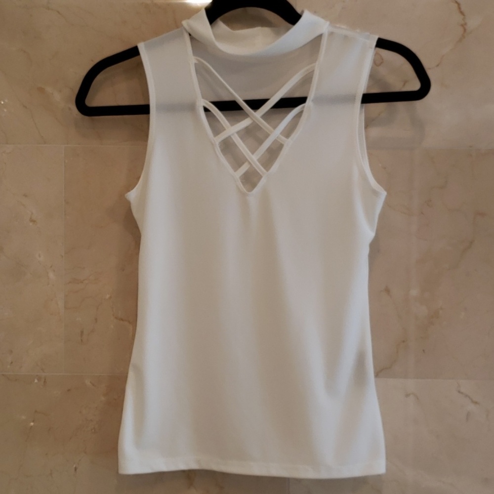 BRAND NEW CHERYL CREATIONS WHITE TOP BLOUSE SHIRT